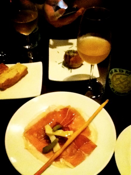 Baked Fig and Prosciutto and a glass of Madman 